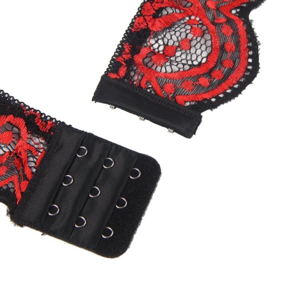 Sexy Lace Cross Strap Bra Set - Picture 8 of 9